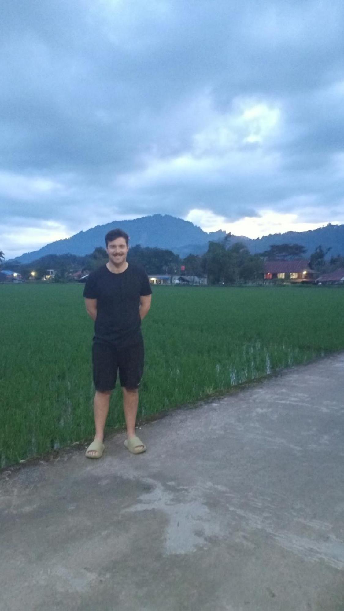 Rosalina Homestay รานเตเปา ภายนอก รูปภาพ