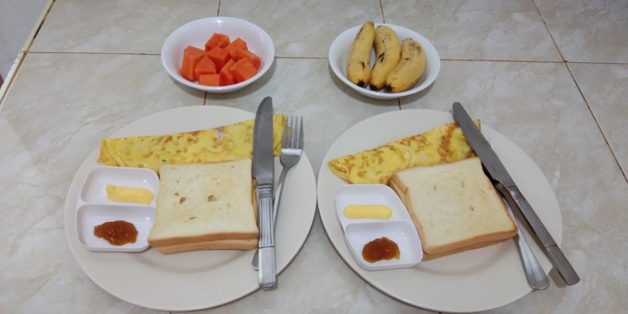 Rosalina Homestay รานเตเปา ภายนอก รูปภาพ